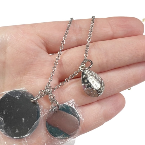 New Silver Tone Charm Pendant “She Believed She Could So She Did” Necklace - Picture 5 of 8